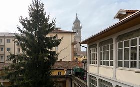 Varese Suites